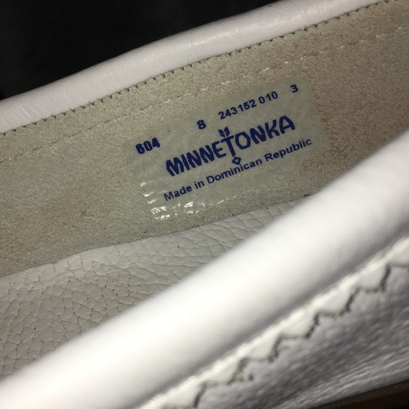 Minnetonka Moccasins - Picture 8 of 8